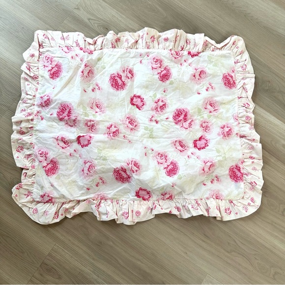 1 Simply Shabby Chic Pink Rose Ruffle Sham Standard - Picture 1 of 5